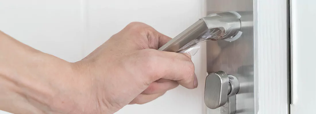 Expert Garage Door Opener Repair and Installation in Palm Beach Gardens, FL